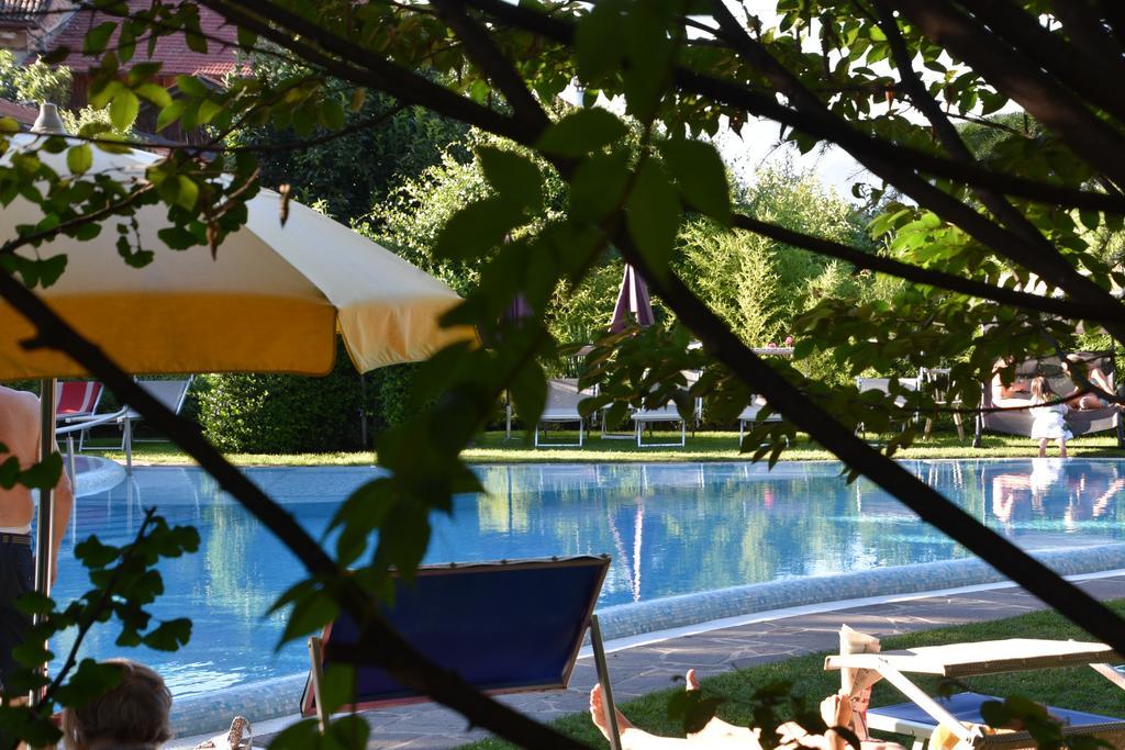 Angerburg Blumenhotel Hotel Eppan an der Weinstraße